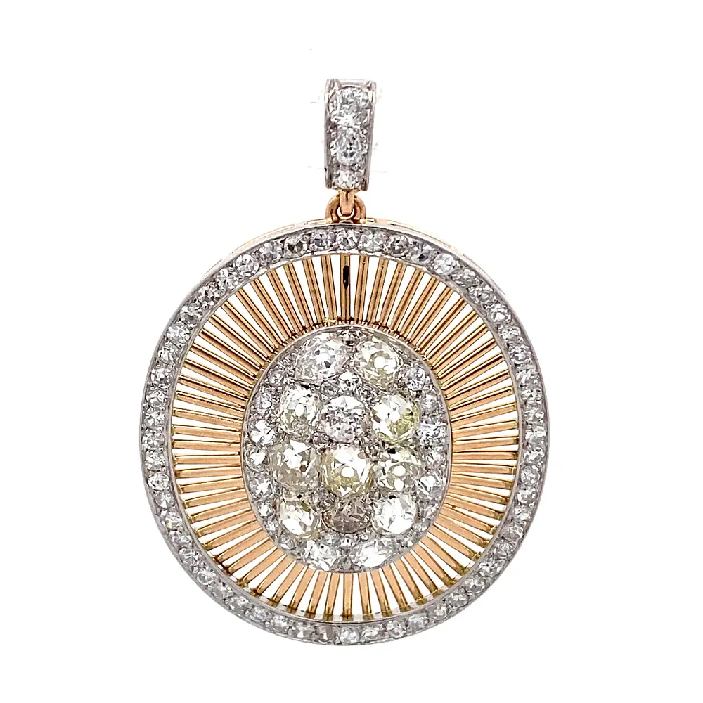 Colgante Oro 14K Ovalado con Diamantes