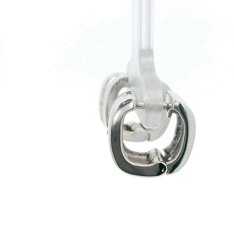Aros Oro 18K Huggies con Diamantes