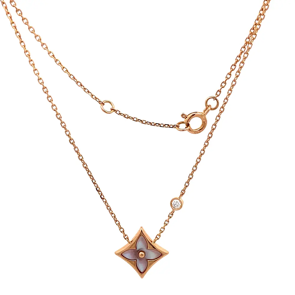 Cadena Oro 18K con Diamante y Nácar Rosa