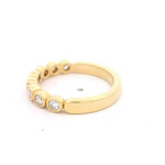 Anillo 18K Cintillo con Diamantes