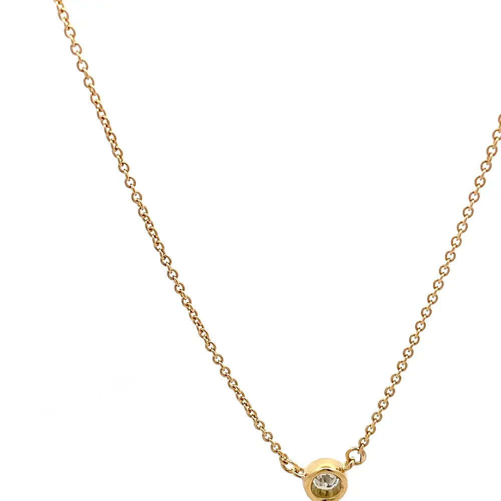 Cadena Oro 18K con Dije Punto de Luz Diamante