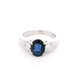 Anillo 18K Trilogy Zafiro y Diamantes