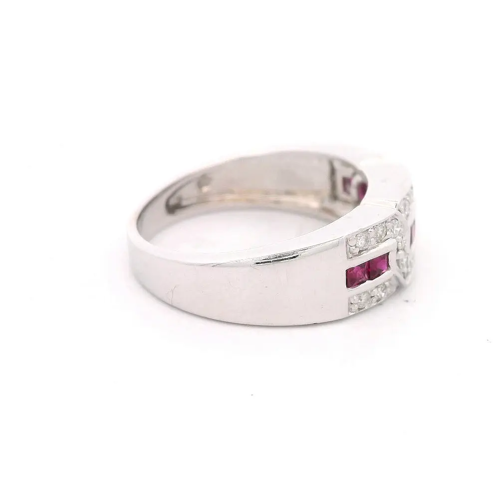 Anillo 14K Cintillo Diamantes y Piedras Rojas