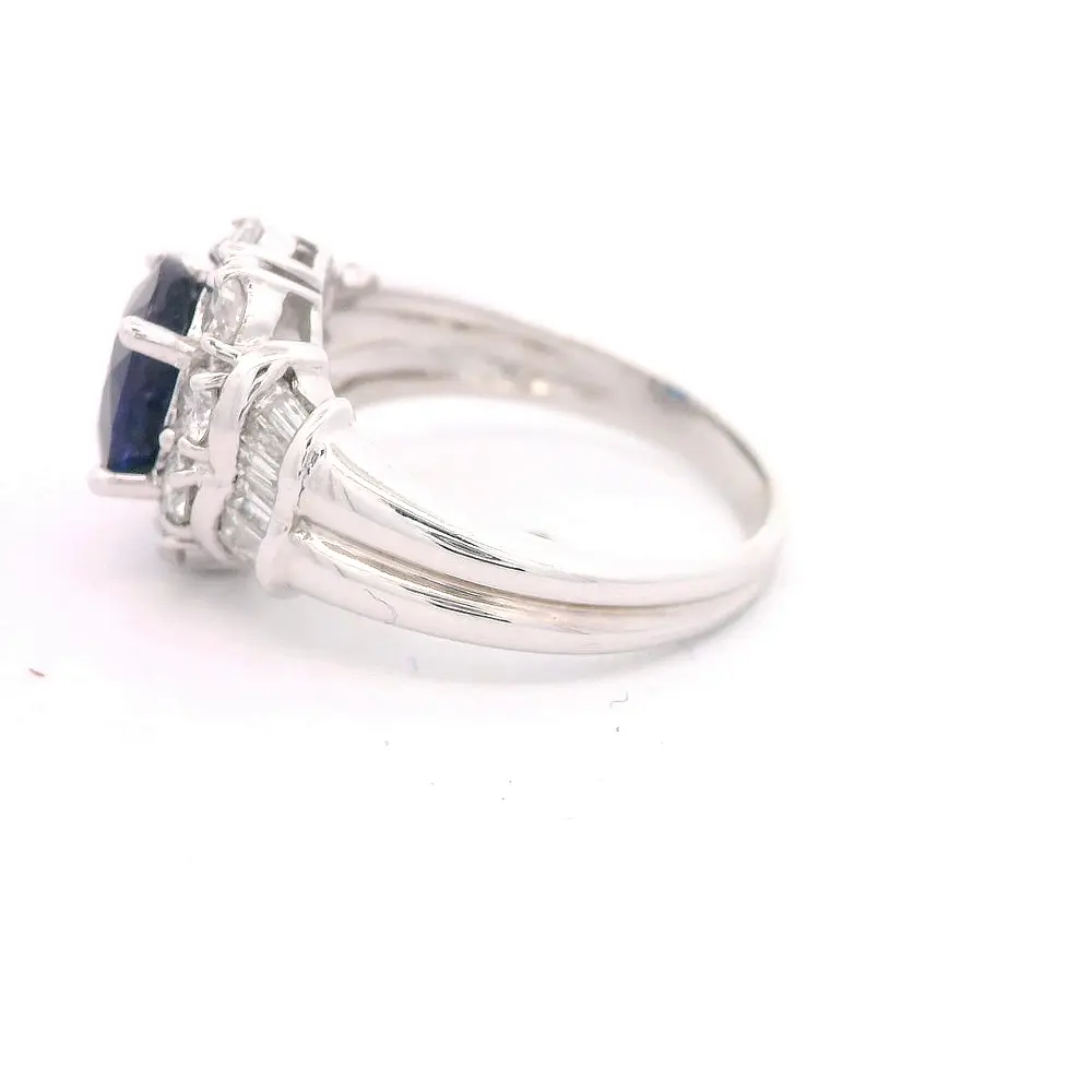 Anillo 18K Rosetón Zafiro y Diamantes