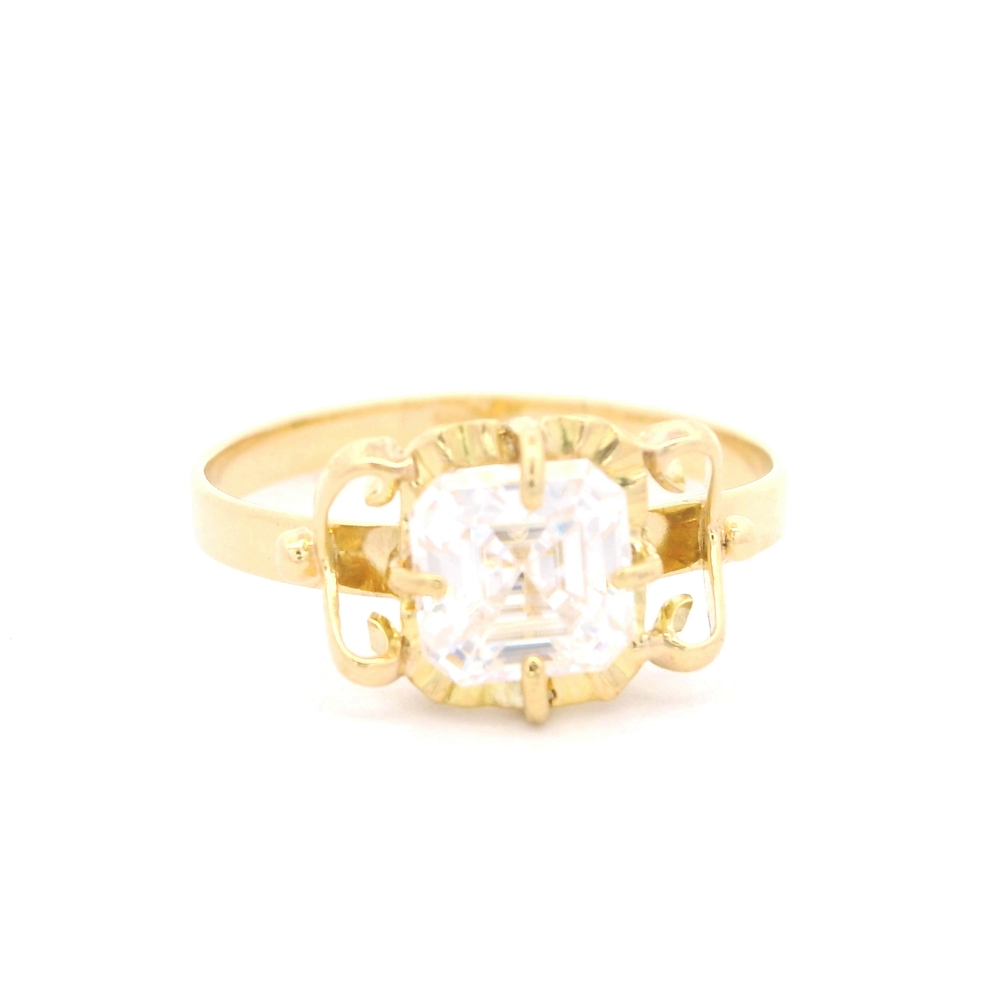 Anillo 18K Chatón Moissanita Asscher