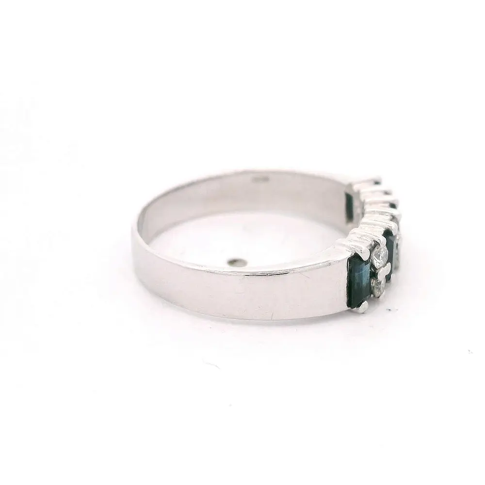 Anillo 18K Cintillo Zafiros y Diamantes