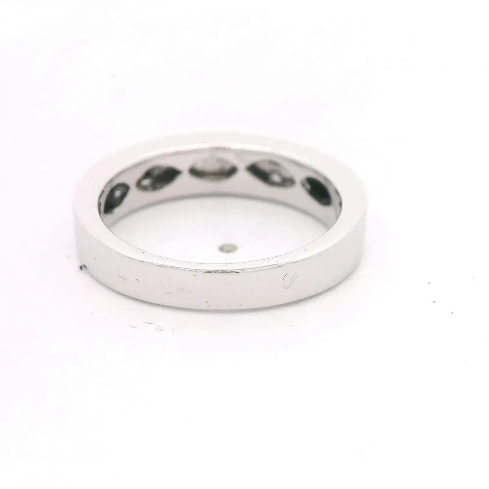 Anillo 18K Cintillo Baguette y Princesa