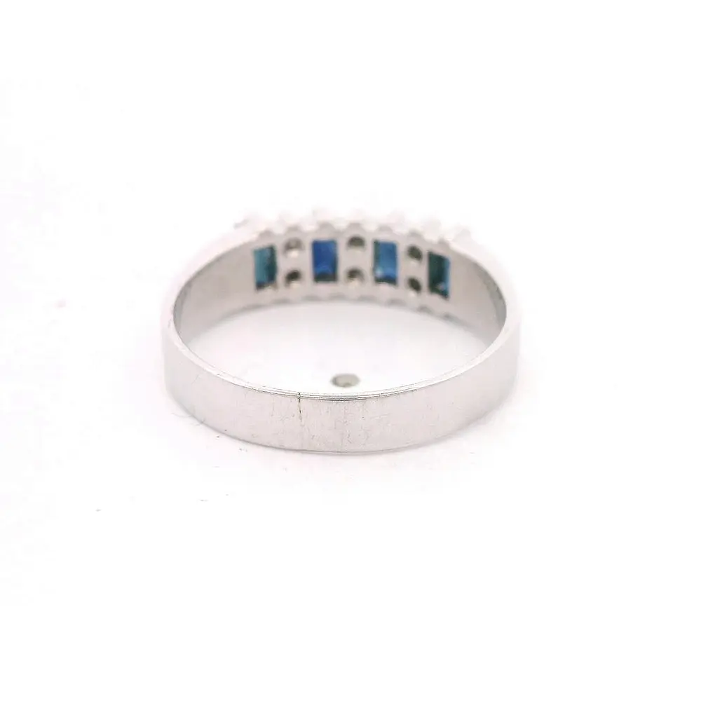 Anillo 18K Cintillo Zafiros y Diamantes