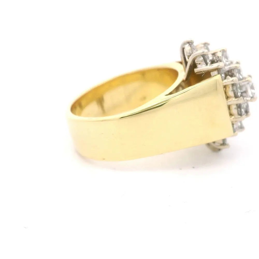 Anillo 18K Racimo Diamante