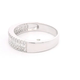 Anillo 18K Cintillo Baguette