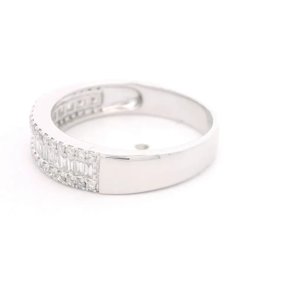 Anillo 18K Cintillo Baguette