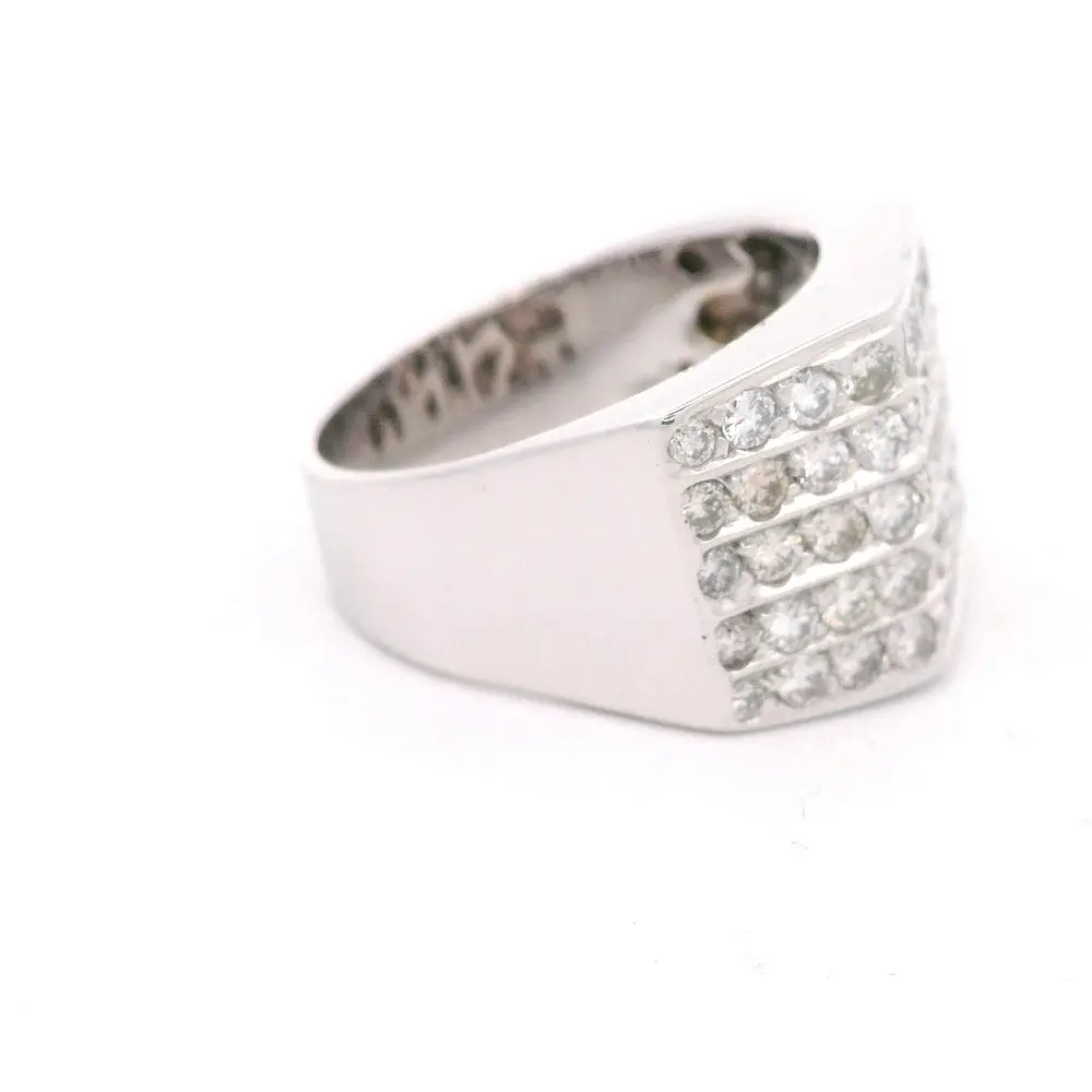 Anillo 18K Sello Geométrico Diamantes