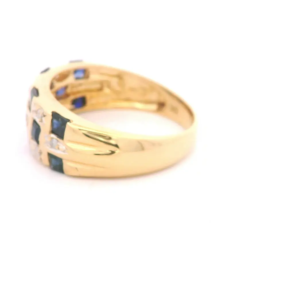 Anillo 18K Cintillo Bombé Piedras Azules