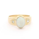 Anillo de Oro 18K Semi Bombé con Diamantes y Ópalo Natural
