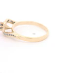 Anillo de Oro 18K Crossed con 23 Diamantes
