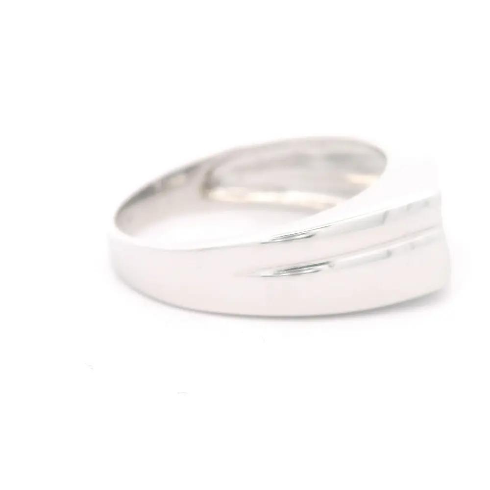 Anillo 10K Sello Ónix y Diamantes