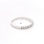 Anillo de Oro Blanco 18K con Diamantes