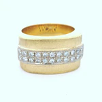 Anillo Oro 18K Cintillo con Diamantes