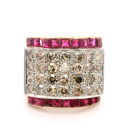 Anillo Oro 18K Sello con Diamantes