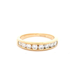 Anillo Oro 18K Cintillo con Diamantes