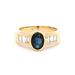 Anillo Oro 18K Solitario con Zafiro