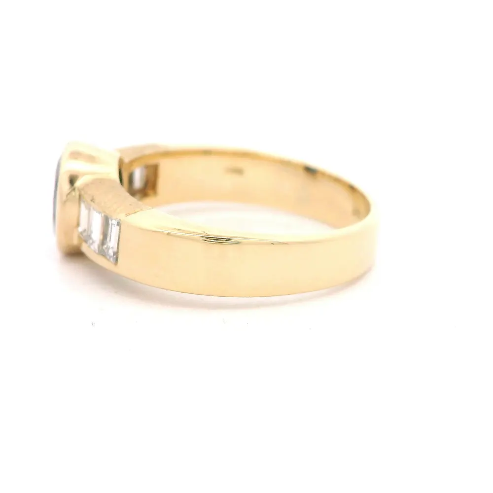 Anillo Oro 18K Solitario con Zafiro