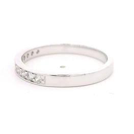 Anillo Oro 18K Cintillo con Diamantes