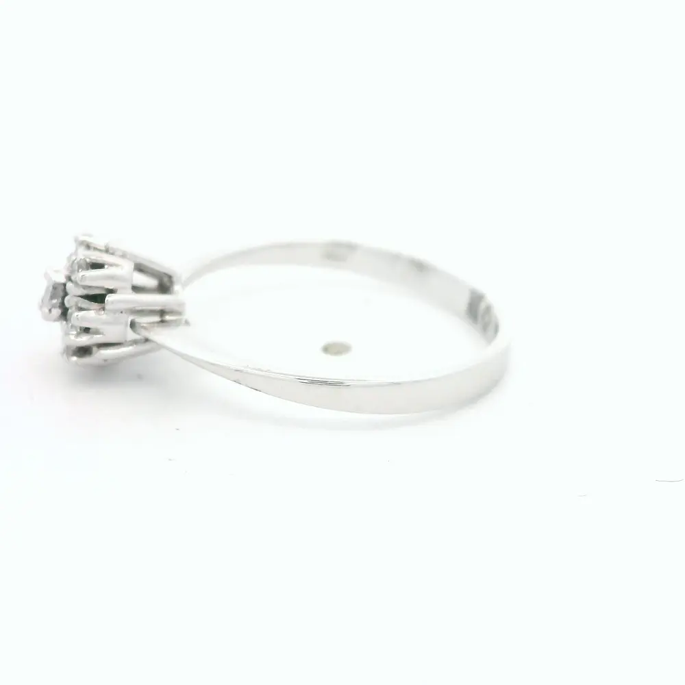 Anillo Oro 14K Flor con Diamantes