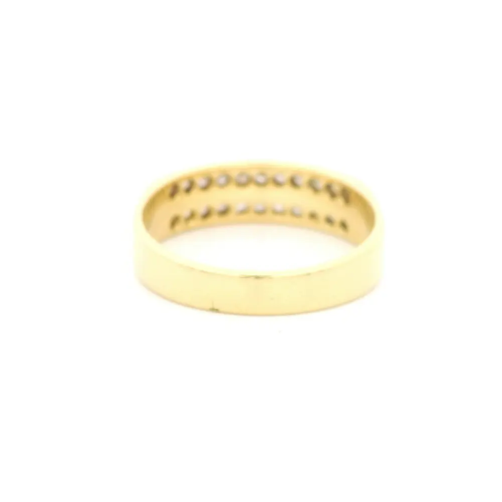 Anillo Oro 18K Cintillo con Diamantes