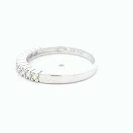 Anillo Oro 18K Cintillo con Diamantes
