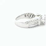 Anillo Oro 14K Flor con Diamantes