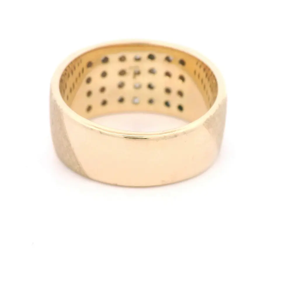 Anillo Oro 14K Pave con Diamantes