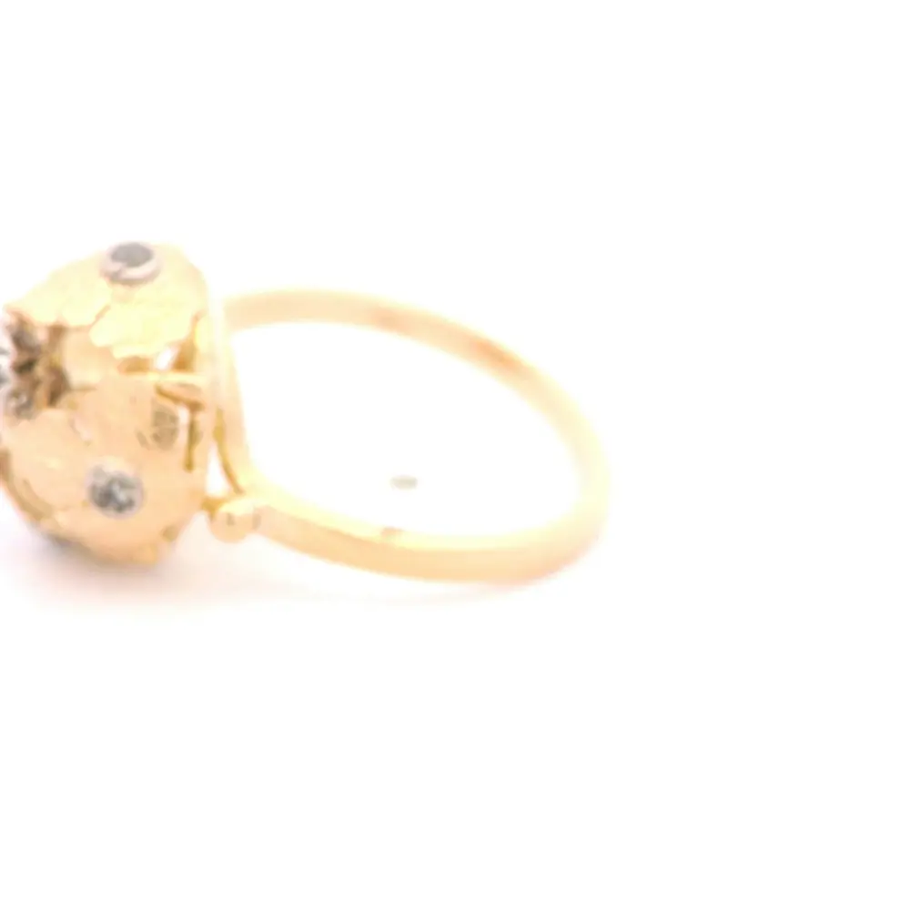 Anillo Oro 18K Calado con Diamantes