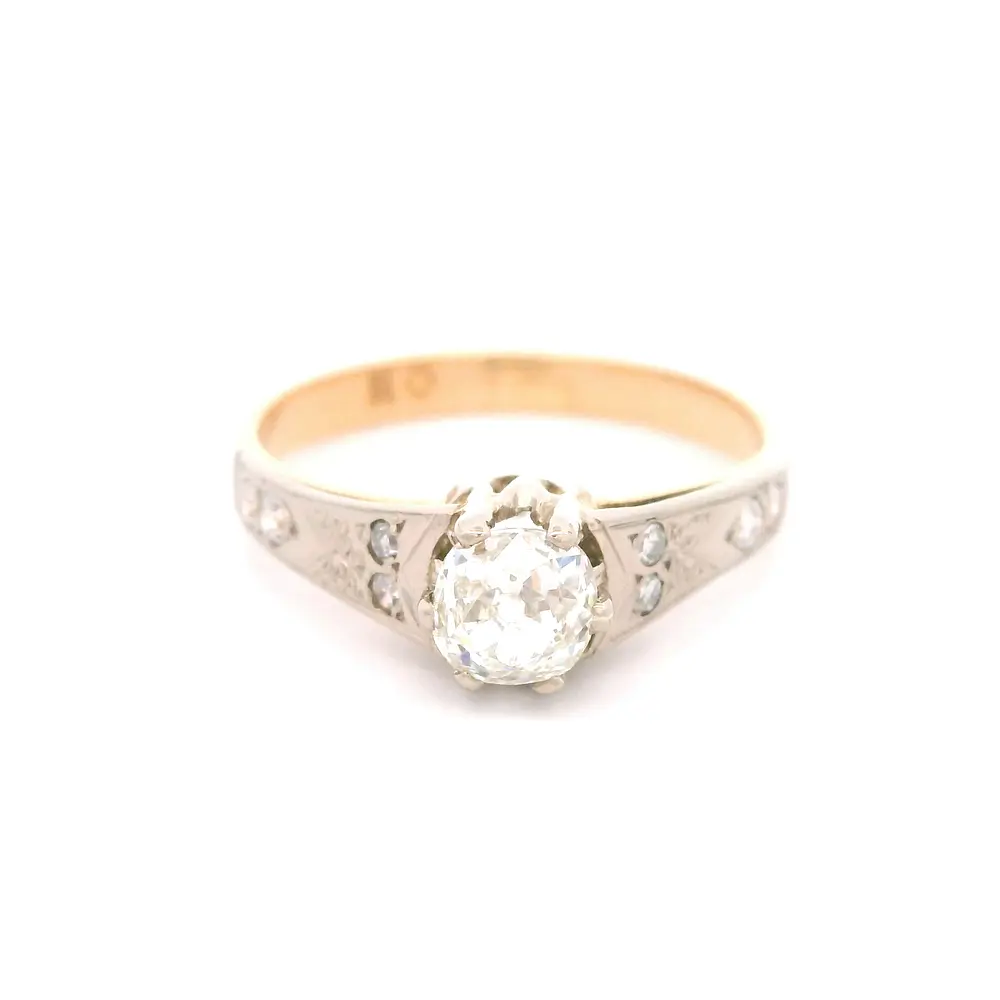 Anillo Oro 18K Solitario con Diamante