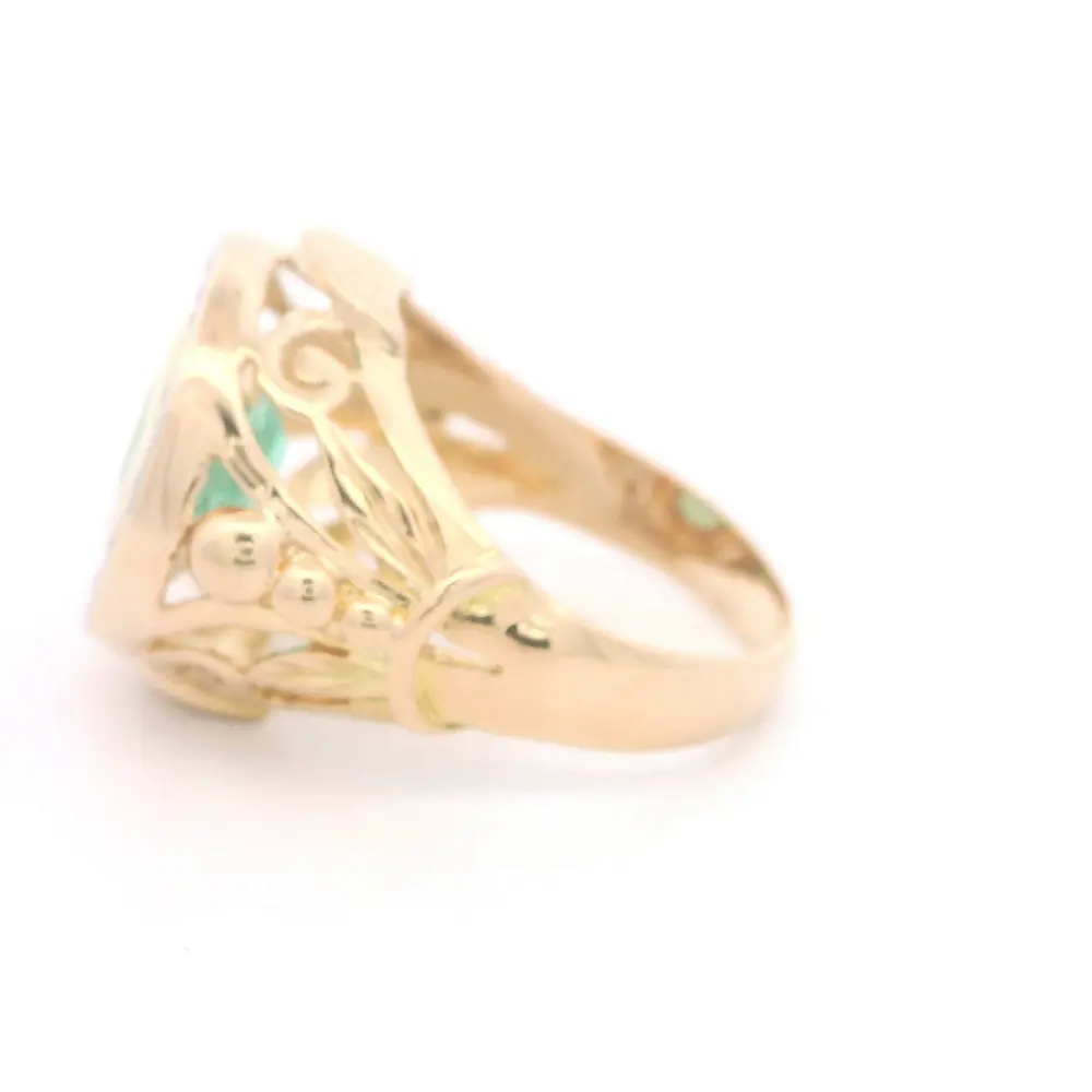 Anillo Oro 18K Halo con Esmeralda