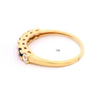 Anillo de Oro Amarillo 18K Cintillo con 4 MCP Incoloras y 3 MCP Azules