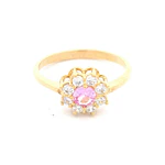 Anillo de Oro Amarillo 18K Flor con 1P Rosada y MCP Incoloras