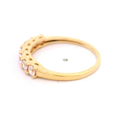 Anillo de Oro Amarillo 18K Cintillo con 7 MCP Incoloras