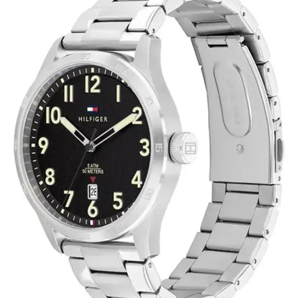 Reloj Tommy Hilfiger Forrest Código 1710594 para Hombre – Acero Inoxidable Plateado con Esfera Negra