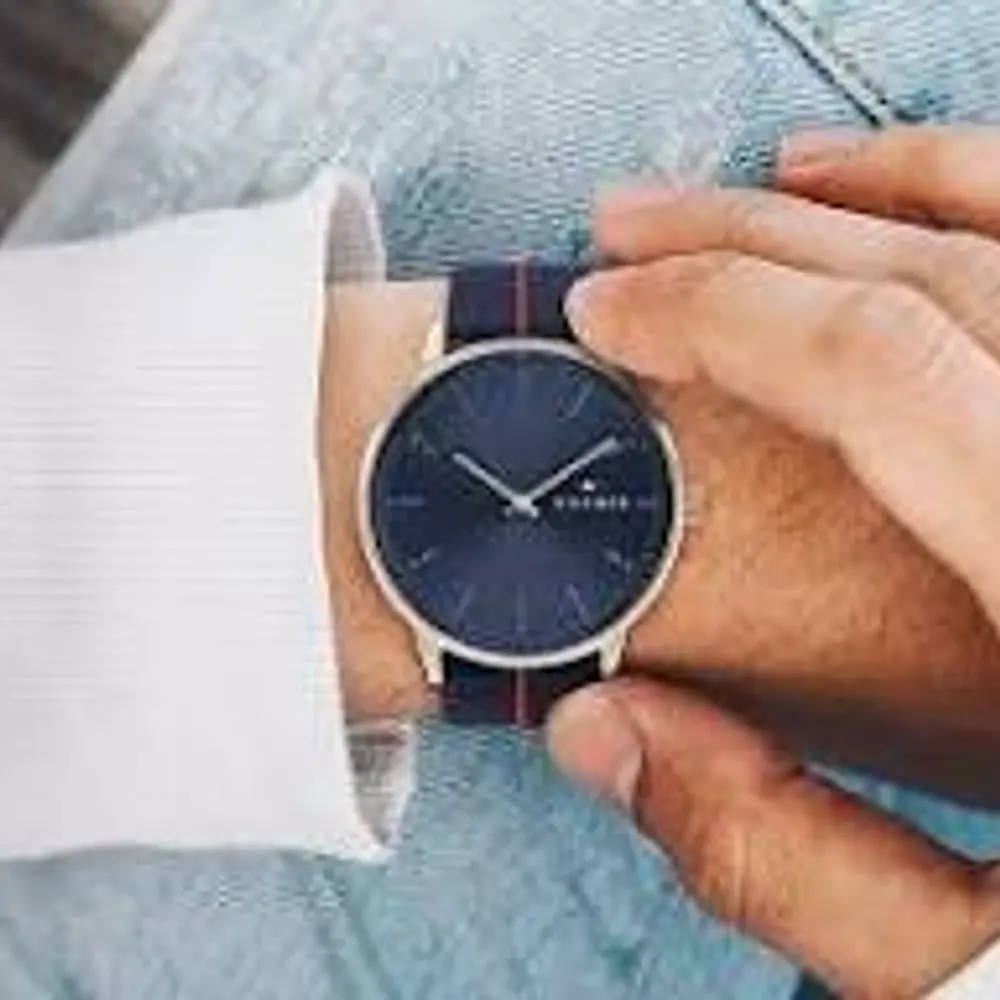 Reloj Tommy Hilfiger Hendrix Código 1791844 para Hombre – Correa de Nylon Azul y Caja de Acero