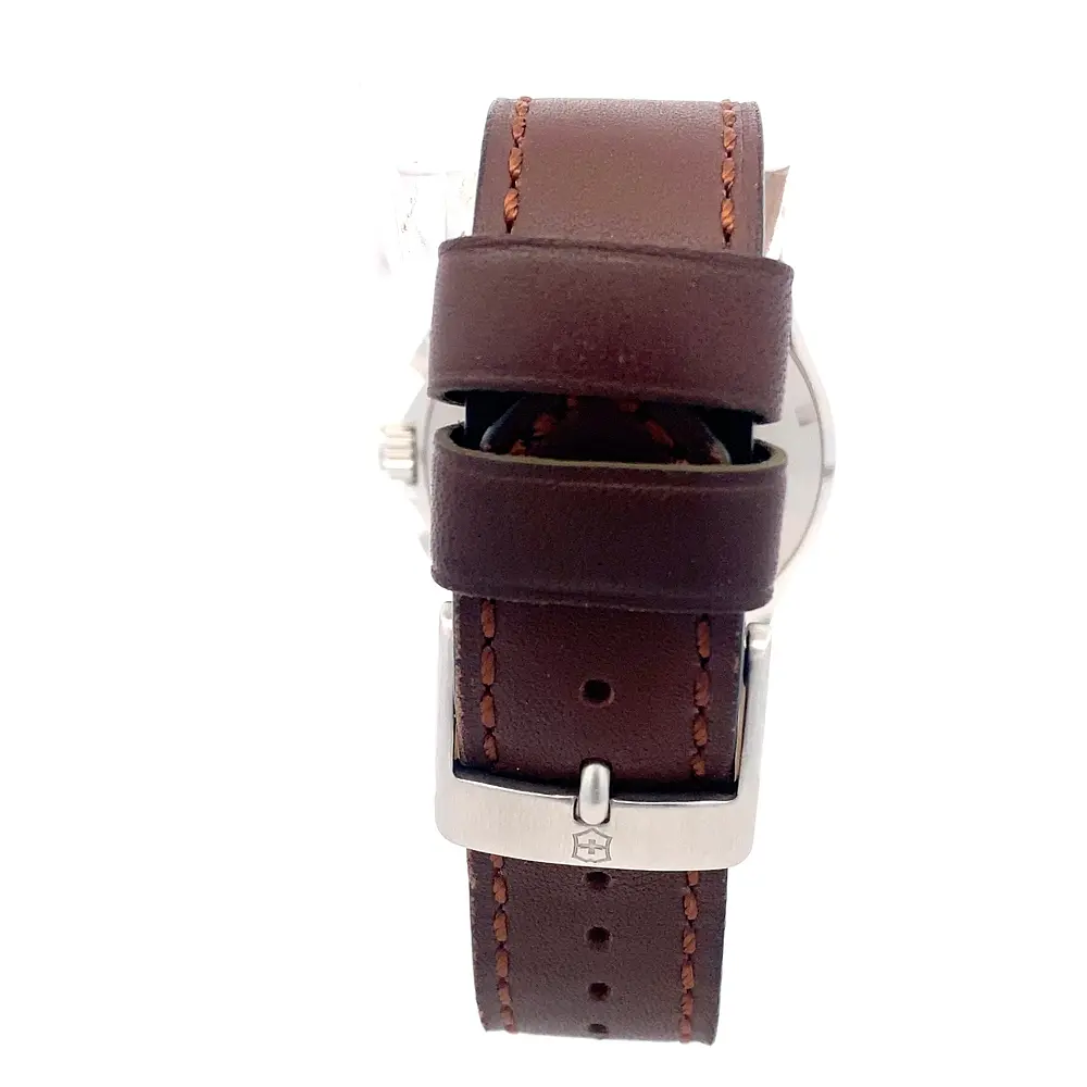 Reloj Victorinox Swiss Army Chrono Classic Código 241151 para Hombre – Cuarzo con Correa de Cuero y Cristal Zafiro