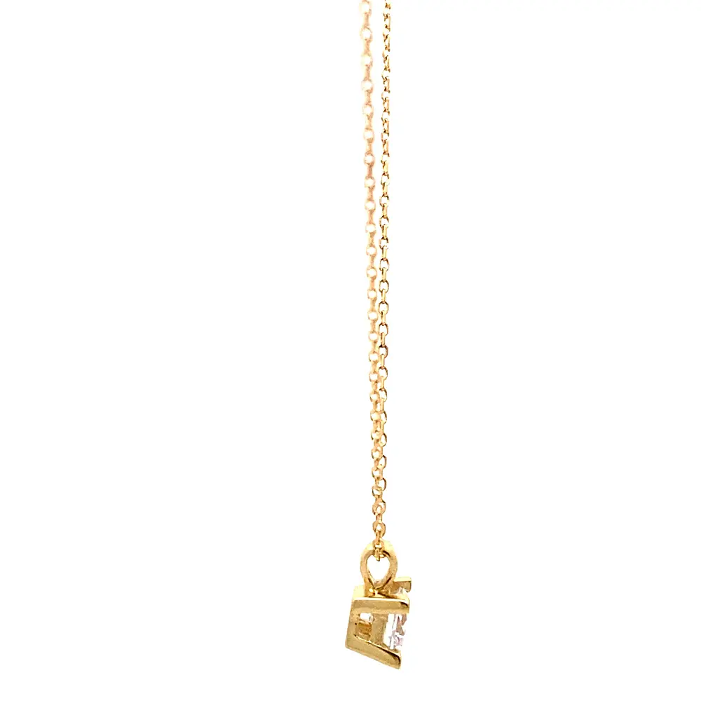 Cadena Limada de Oro Amarillo 18K con Dije Chatón