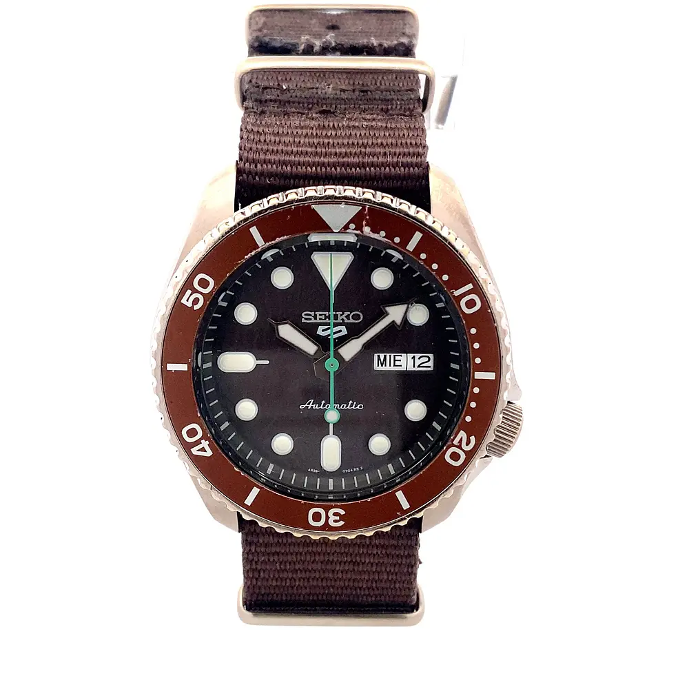 Reloj Seiko 5 Sports