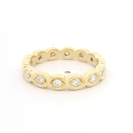 Anillo Cintillo Infinito Oro Amarillo 18K  Con Diamantes