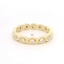 Anillo Cintillo Infinito Oro Amarillo 18K  Con Diamantes