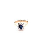 Anillo Lady Di de Oro Amarillo 18K con Piedra Azul e Incoloras
