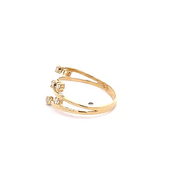 Anillo Calado de Oro Amarillo 18K con Piedras Incoloras