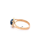 Anillo Sello Ovalado de Oro Amarillo 18K con Piedra Azul Celeste