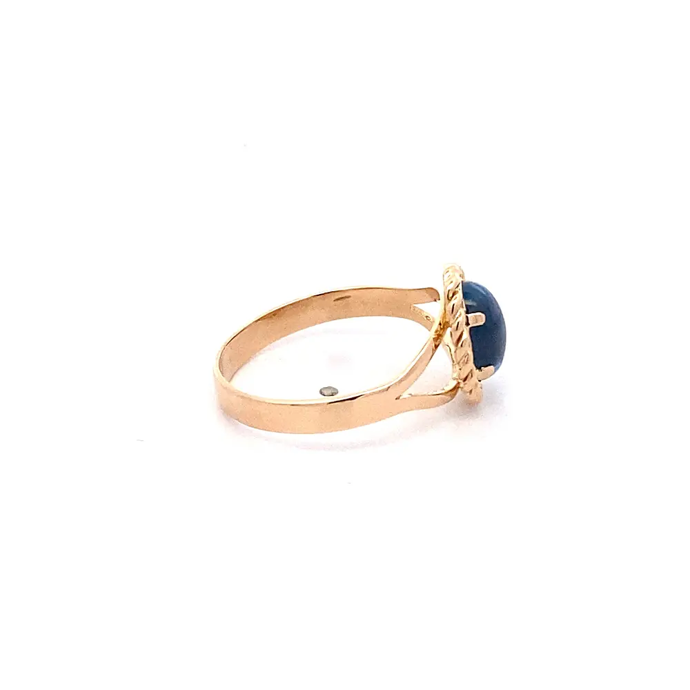 Anillo Sello Ovalado de Oro Amarillo 18K con Piedra Azul Celeste
