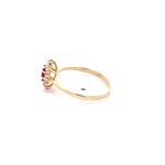 Anillo Lady Di de Oro Amarillo 18K con Piedra Fucsia e Incoloras